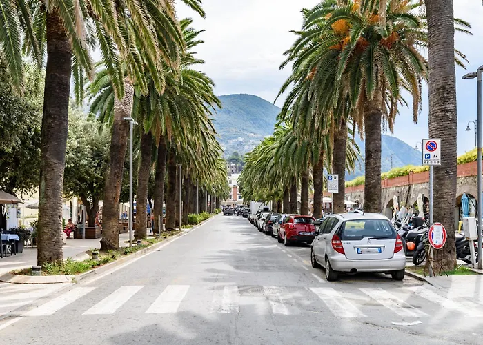 Lägenhet 'casa Di Vivi' 300m From The Free Wifi Netflix Moneglia